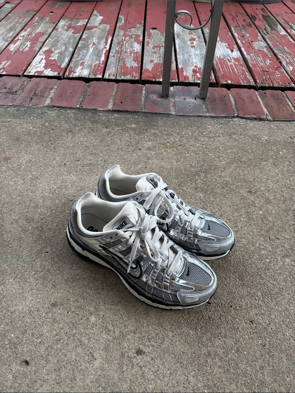 Nike Men Silver P-6000